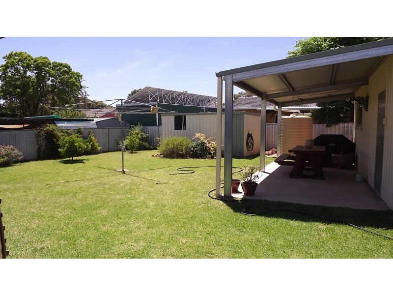 23 Craft Cres, Condobolin NSW 2877