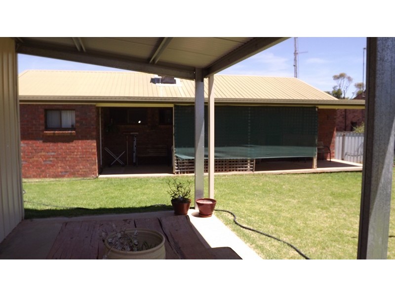 23 Craft Cres, Condobolin NSW 2877