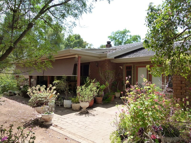 235-237 Edward Street, Forbes NSW 2871