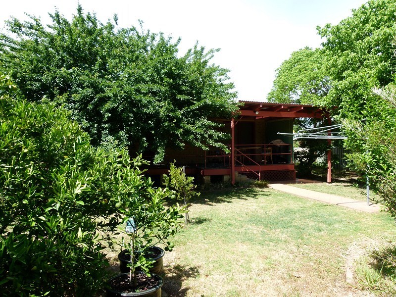 6 Koala Place, Forbes NSW 2871