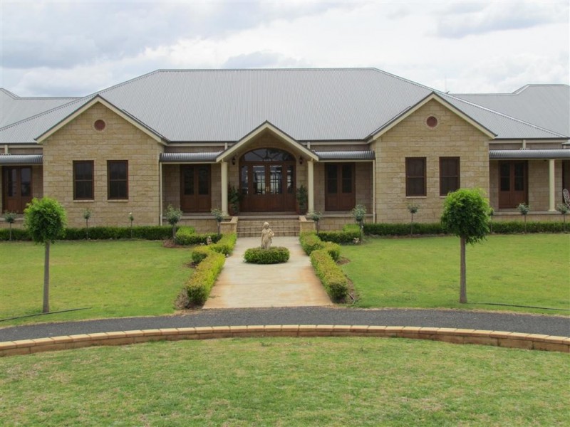 197 Tanks Lane, Parkes NSW 2870