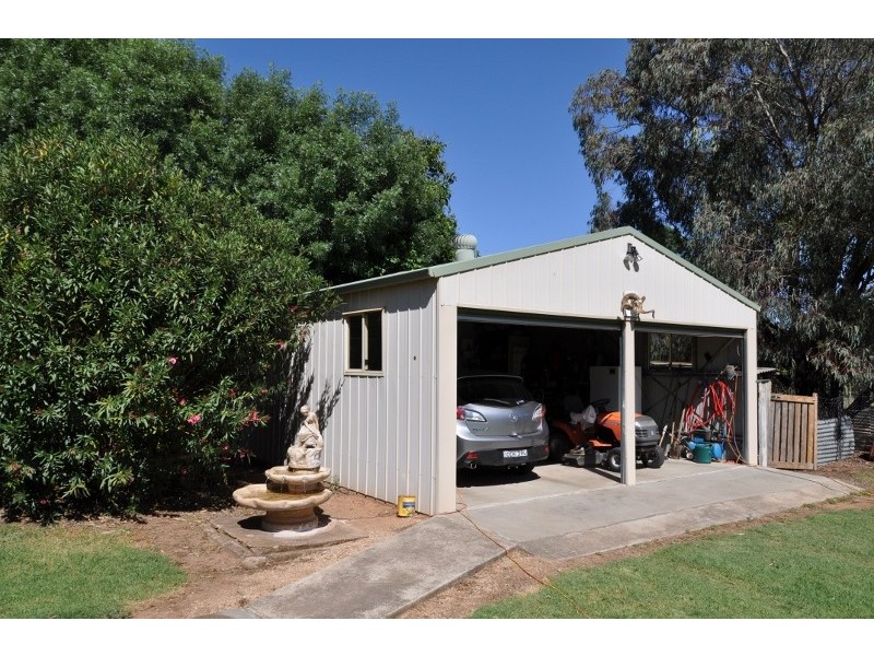 6 Grevillea Avenue, Eugowra NSW 2806