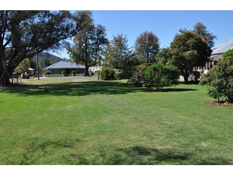 6 Grevillea Avenue, Eugowra NSW 2806