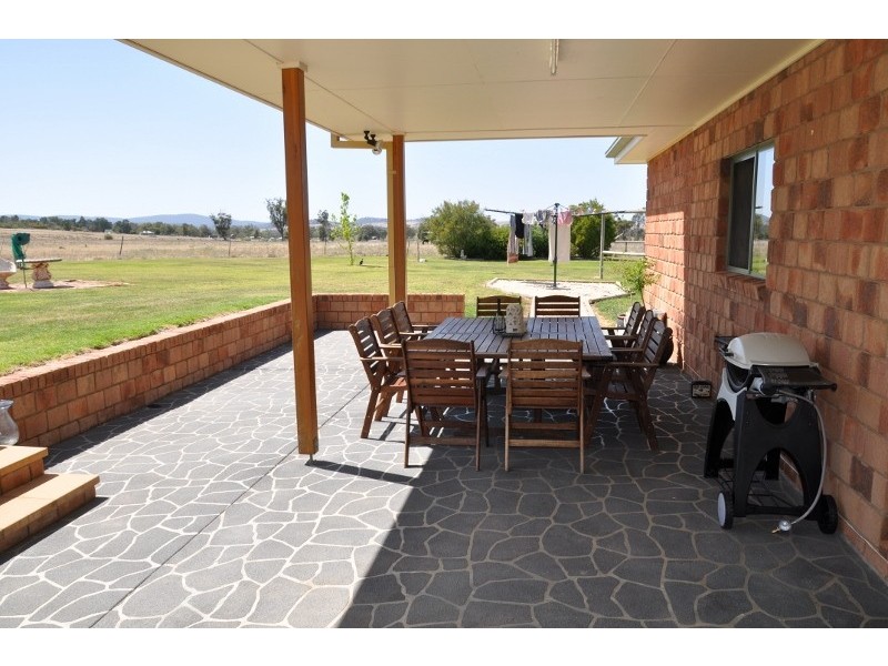 8222 The Escort Way, Eugowra NSW 2806