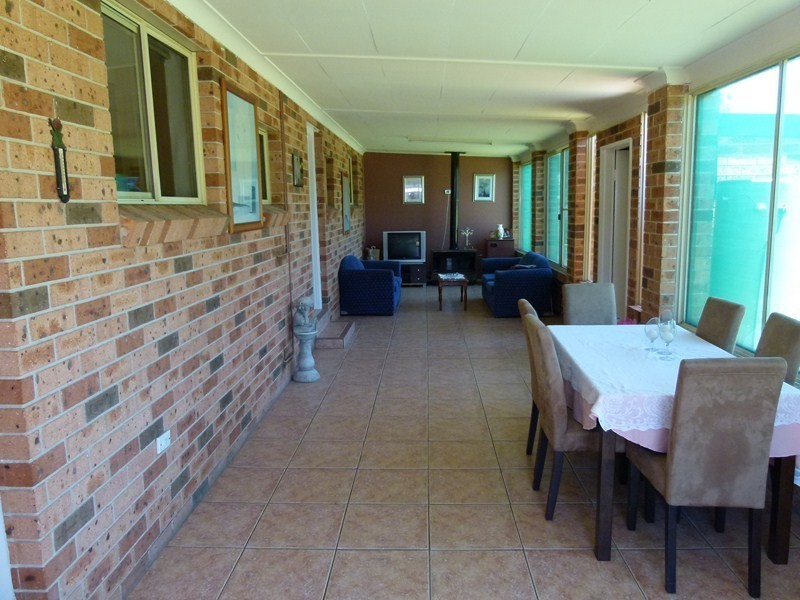 6 bathurst Street, Forbes NSW 2871