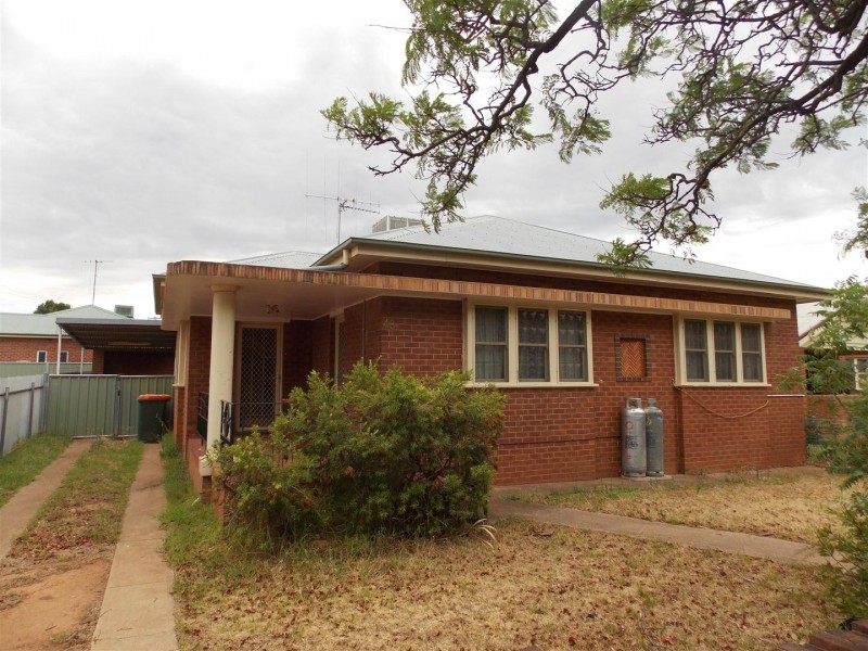 48 Cecile Street, Parkes NSW 2870