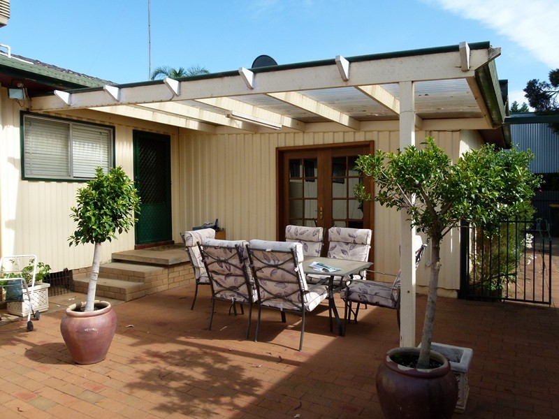 195 Farnell Street, Forbes NSW 2871