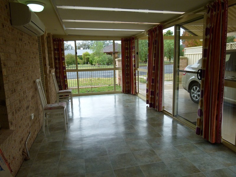 15B Bandon Street, Forbes NSW 2871