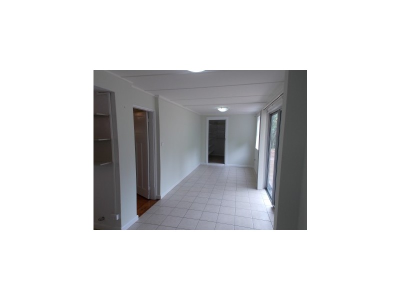 54 Orange Street, Parkes NSW 2870