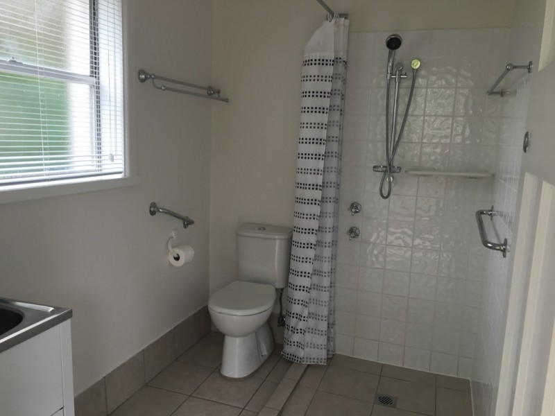 54 Orange Street, Parkes NSW 2870