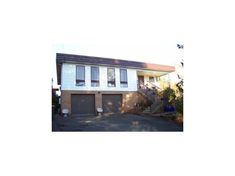 3 William St, Parkes NSW 2870