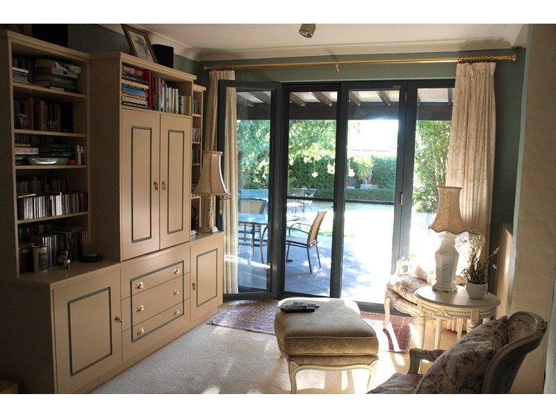 5 Eloora Place, Forbes NSW 2871