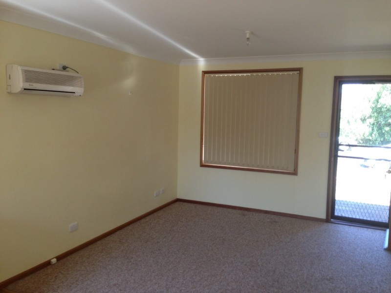 1 Adams Ave, Condobolin NSW 2877