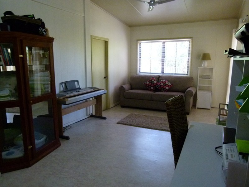 6 Queen, Forbes NSW 2871