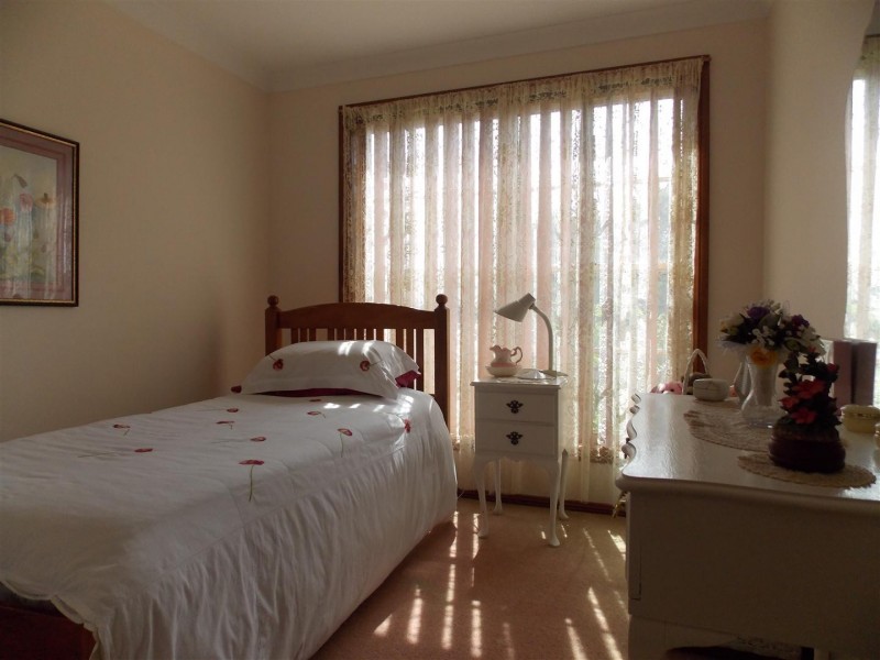 18 Danilenko Street, Parkes NSW 2870