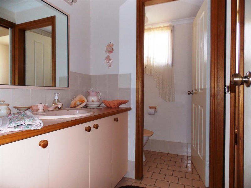 18 Danilenko Street, Parkes NSW 2870