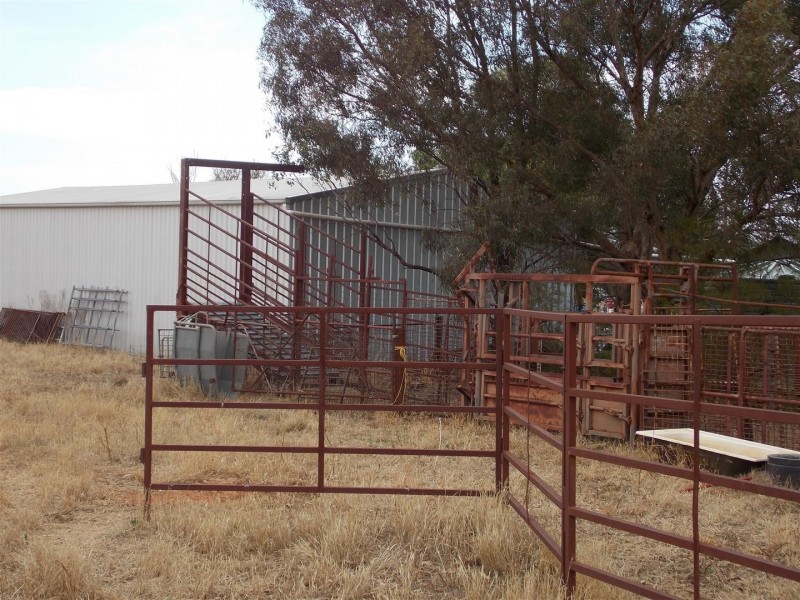 22 Aitken lane, Parkes NSW 2870