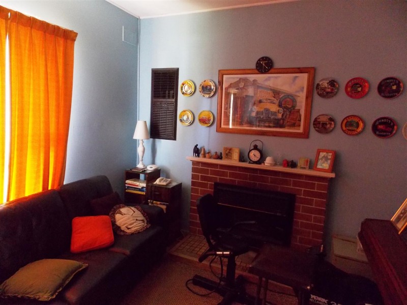 22 Aitken lane, Parkes NSW 2870
