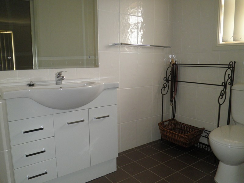 15 Powter Street, Forbes NSW 2871