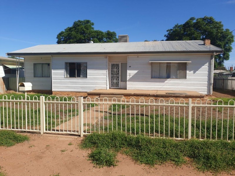 30 Oxley Street, Condobolin NSW 2877