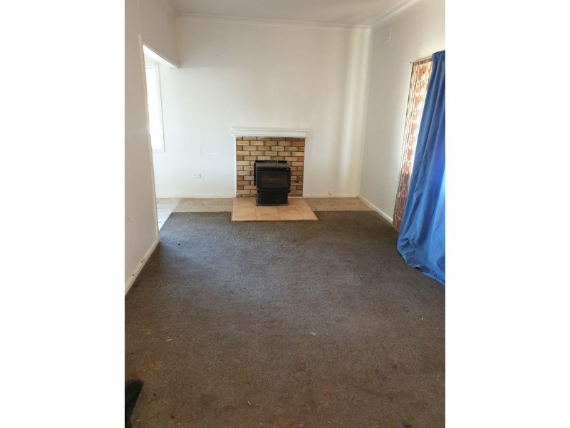 30 Oxley Street, Condobolin NSW 2877