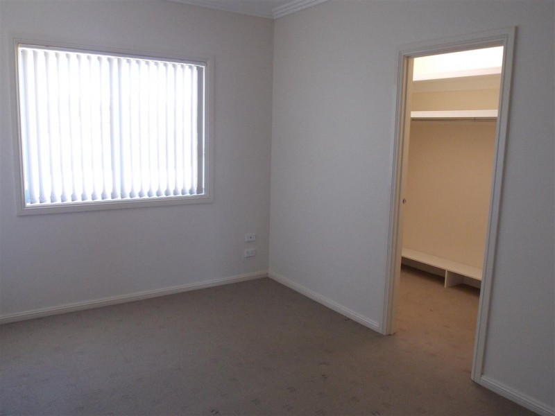 38 Best Street, Parkes NSW 2870