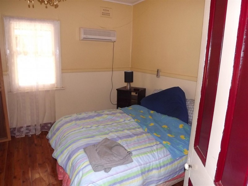 37 Forbes Road, Parkes NSW 2870
