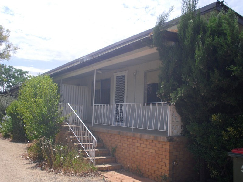 2/50 Hill, Forbes NSW 2871