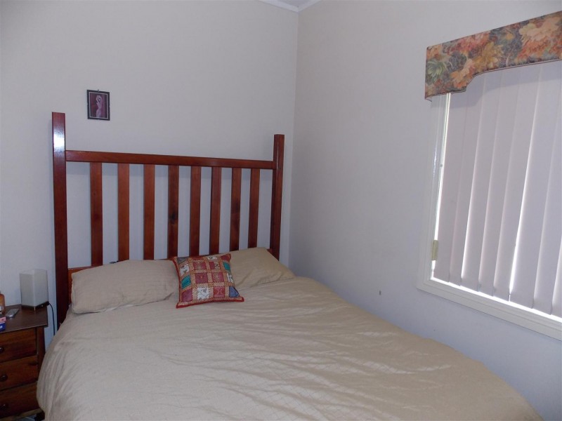 13 Medlyn Street, Parkes NSW 2870