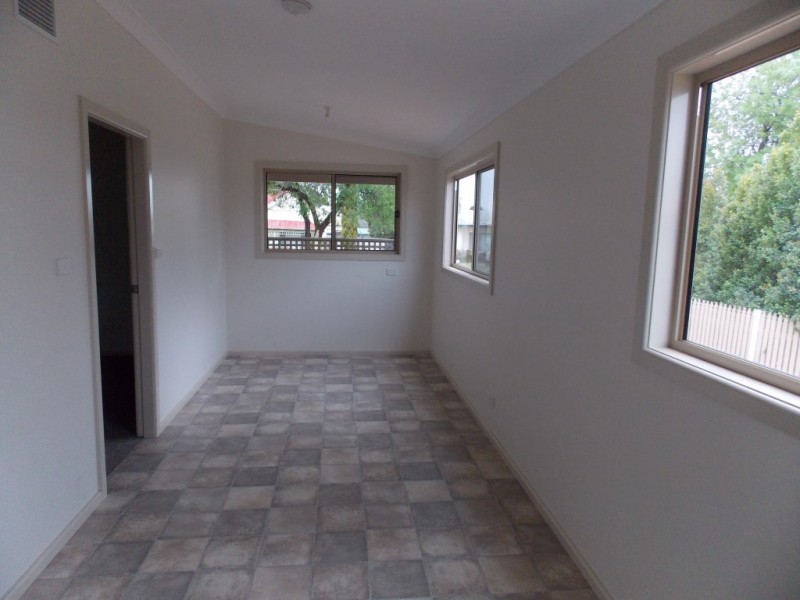 56 Dalton Street, Parkes NSW 2870