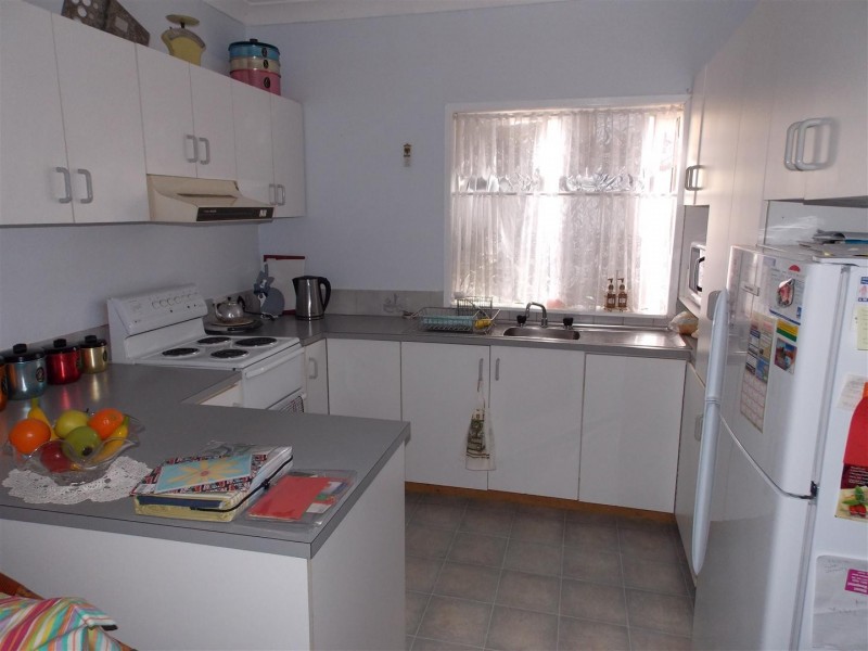 69 Forbes Road, Parkes NSW 2870