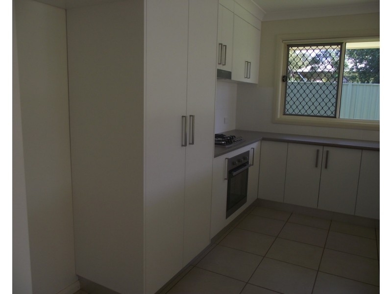 14 Best Street, Parkes NSW 2870