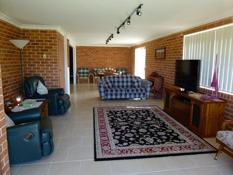 13 Renfree, Forbes NSW 2871