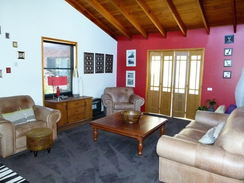 5 elm place, Forbes NSW 2871