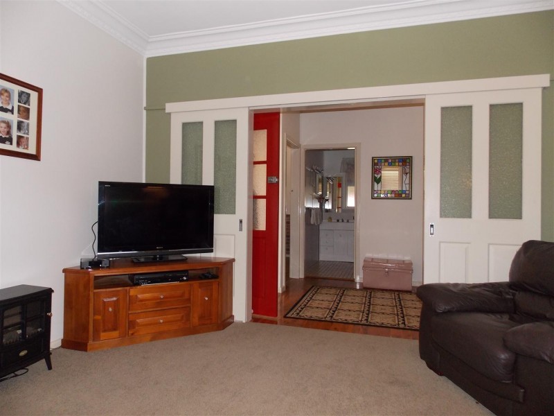 13 Kelly Road, Parkes NSW 2870