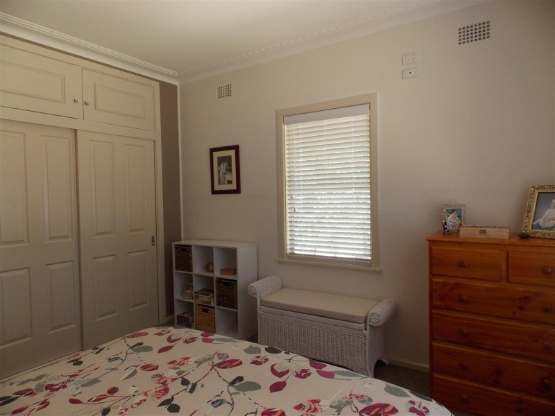 13 Kelly Road, Parkes NSW 2870