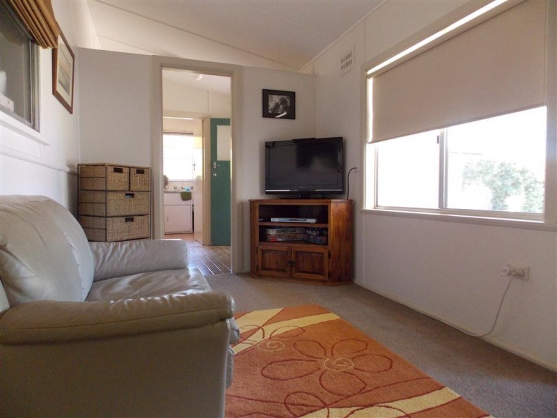 13 Kelly Road, Parkes NSW 2870