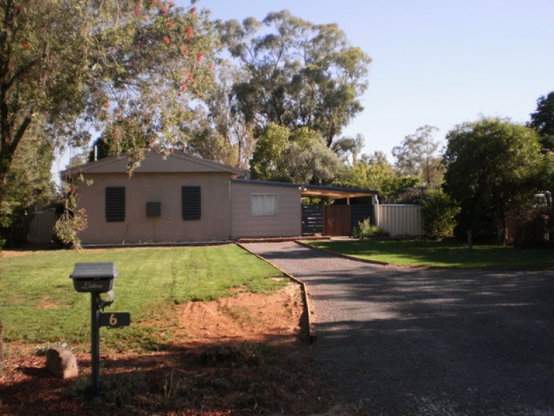 6 Kelly Road, Parkes NSW 2870