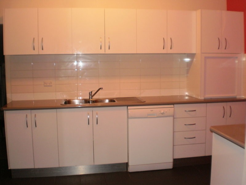 6 Kelly Road, Parkes NSW 2870