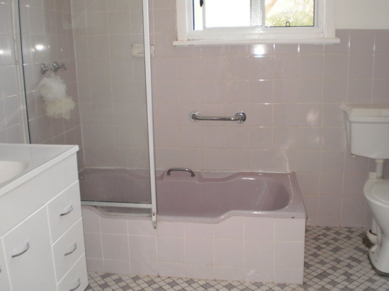 6 Kelly Road, Parkes NSW 2870