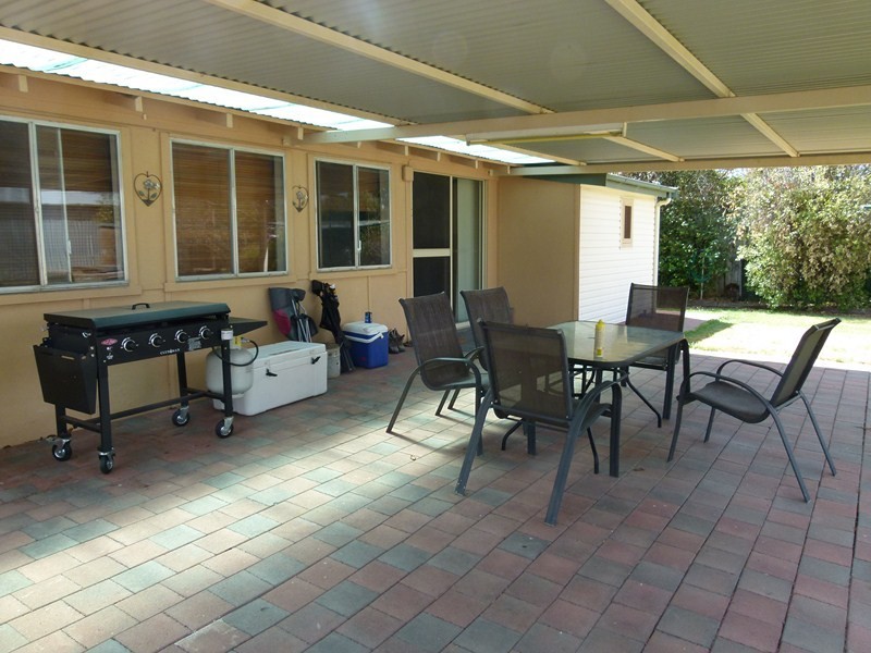 80 wambat street, Forbes NSW 2871