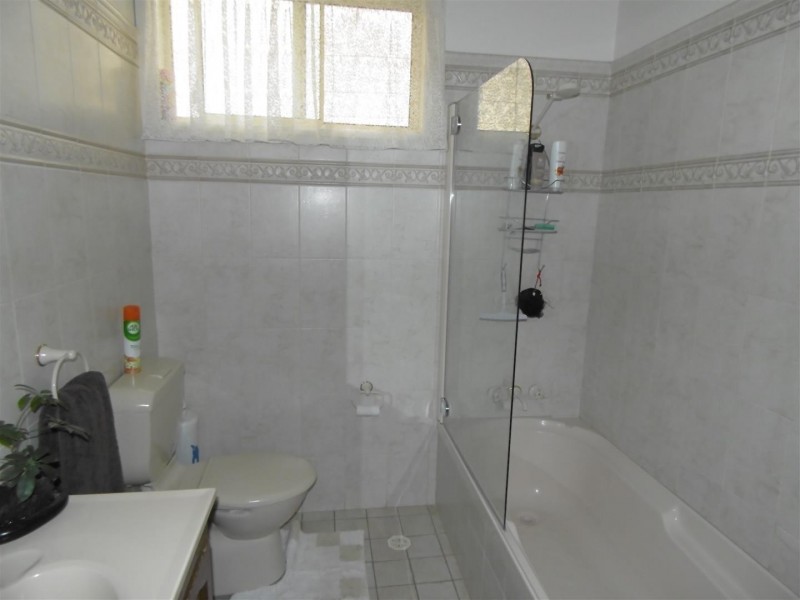 3 Oswin Street, Parkes NSW 2870