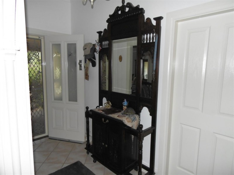 3 Oswin Street, Parkes NSW 2870