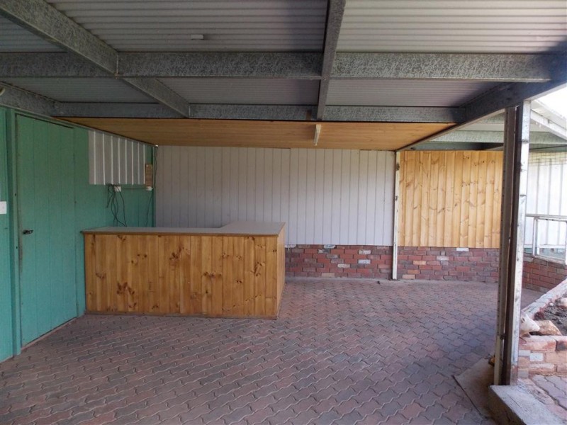 20 Derribong Street, Peak Hill NSW 2869