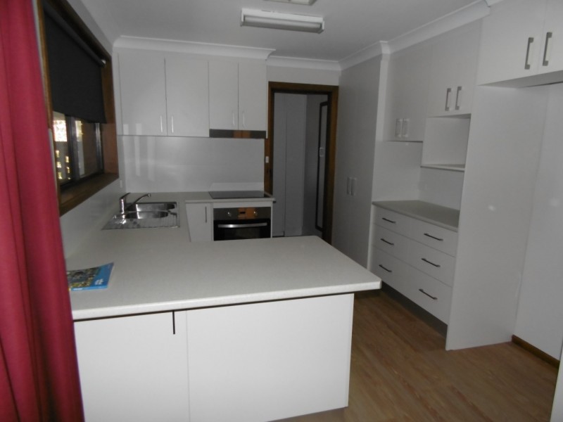 25 Moor Street, Parkes NSW 2870