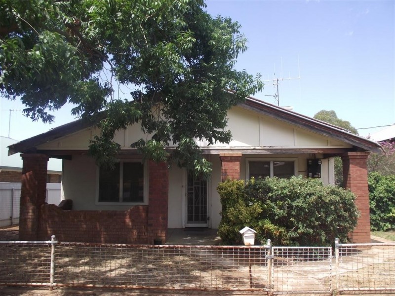 67 Cecile Street, Parkes NSW 2870