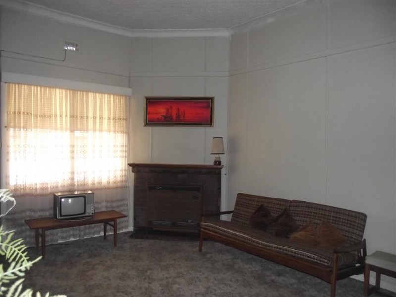 67 Cecile Street, Parkes NSW 2870