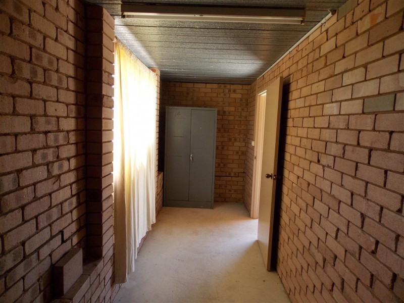 24 Jones Street, Parkes NSW 2870