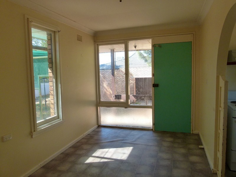 24 Cedar Crescent, Forbes NSW 2871