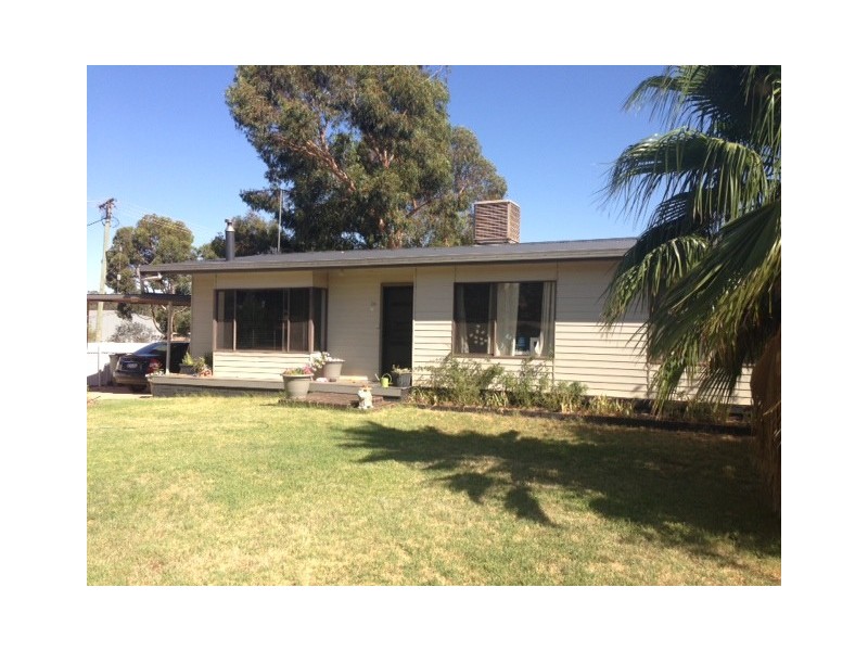 56 Parkes Rd, Condobolin NSW 2877